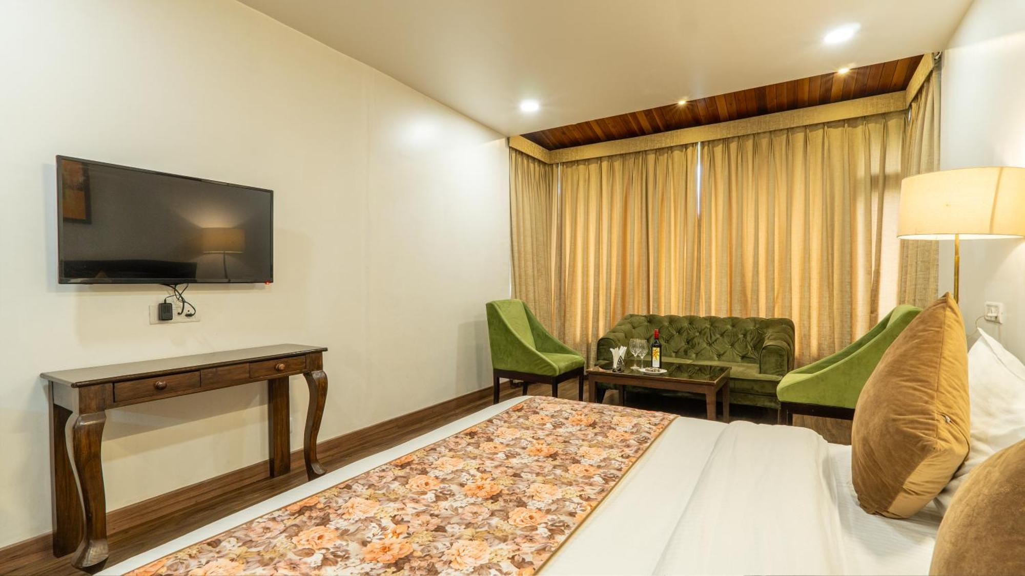 Woodrock Luxury Boutique Hotel Manali  Exterior photo